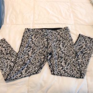 Nike dri-fit Capri pants